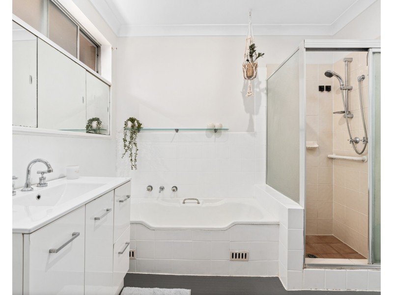 24 Tangerine Avenue, Springfield NSW 2250