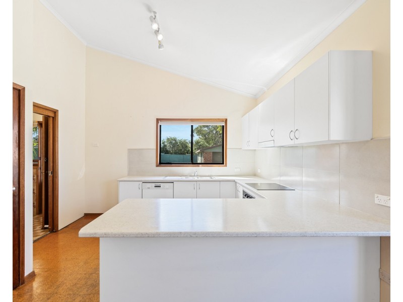 59 Moala Parade, Charmhaven NSW 2263