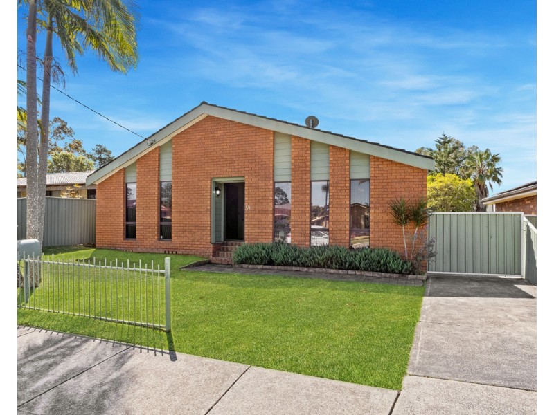 59 Moala Parade, Charmhaven NSW 2263