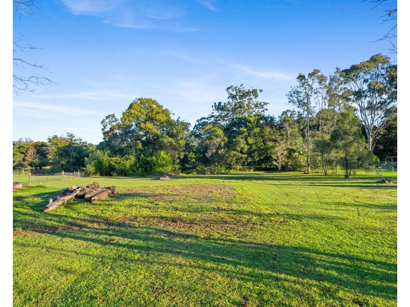 39 Hanlan St South, Narara NSW 2250