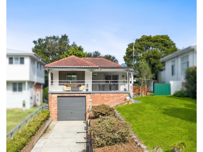 12 Dolly Avenue, Springfield NSW 2250
