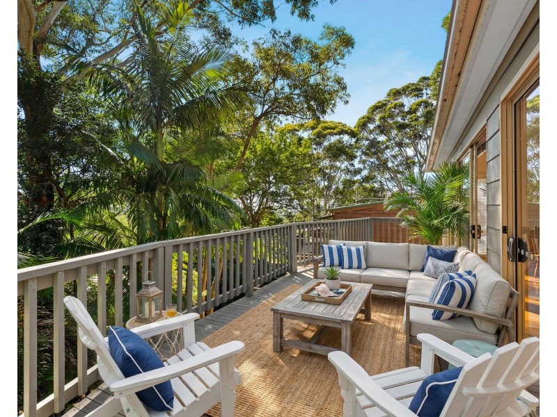 15 Namatjira Drive, Macmasters Beach NSW 2251