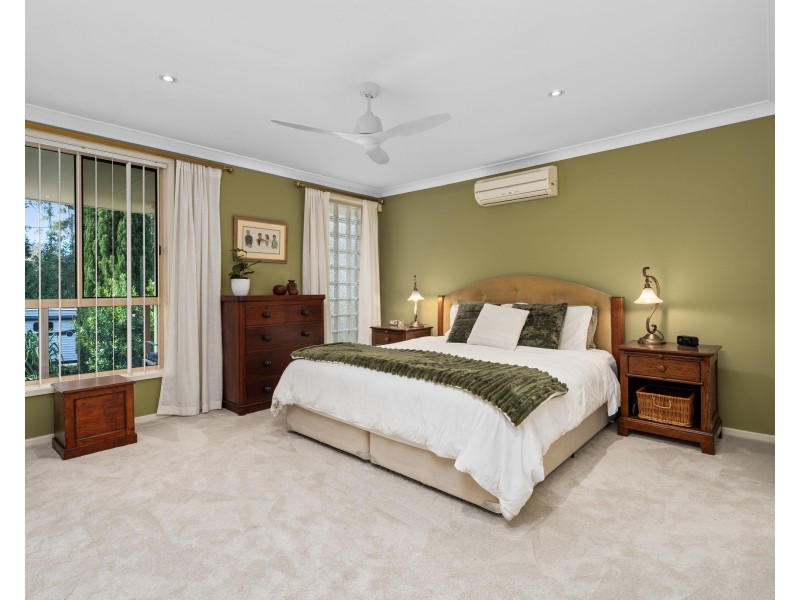 13 Thornley Street, Wyoming NSW 2250