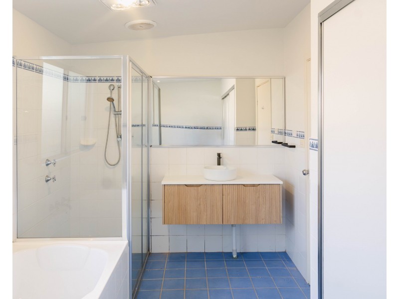 3 Nerissa Road, Erina NSW 2250
