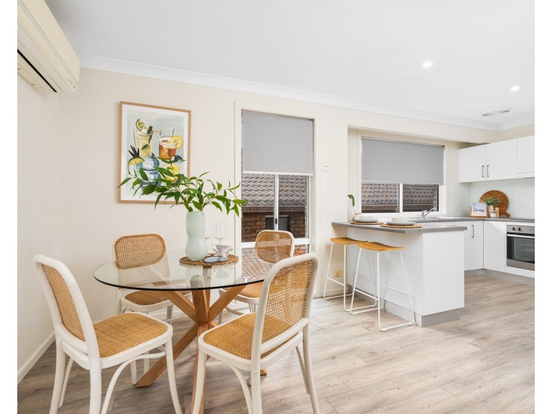 11 River Street, Springfield NSW 2250