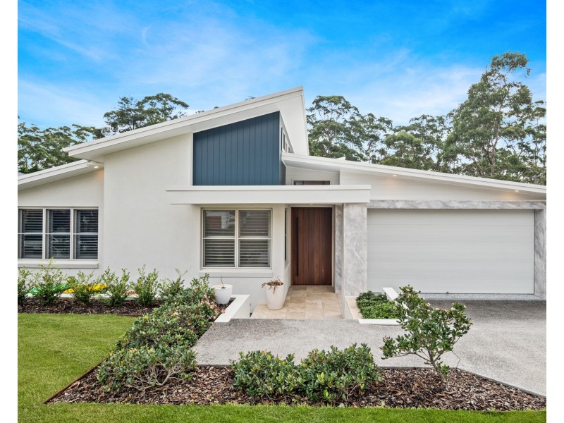 16 Cassinia Close, Lisarow NSW 2250