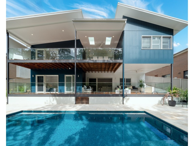 16 Cassinia Close, Lisarow NSW 2250