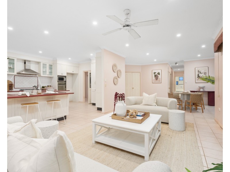 1 Mayfair Close, Terrigal NSW 2260