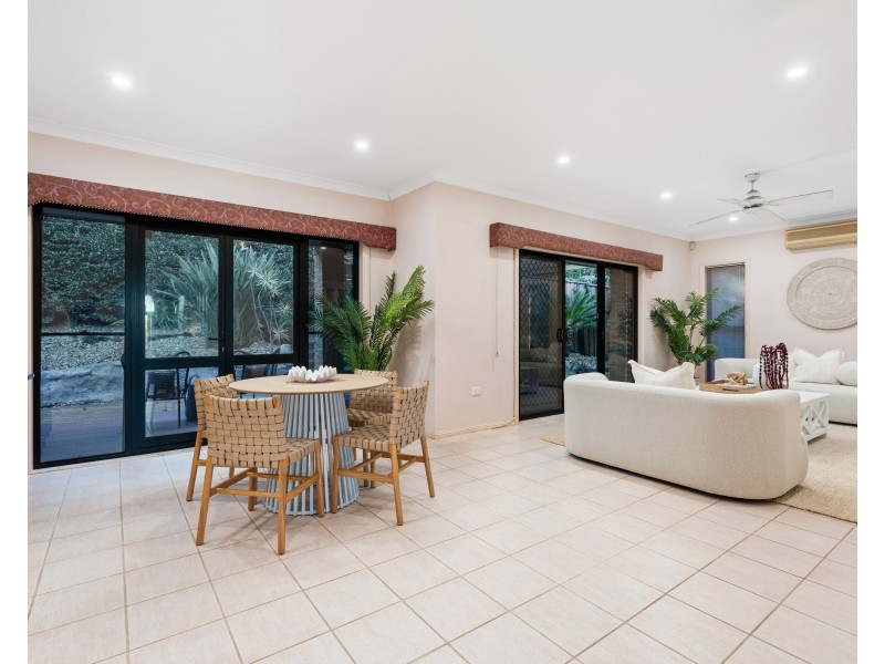 1 Mayfair Close, Terrigal NSW 2260
