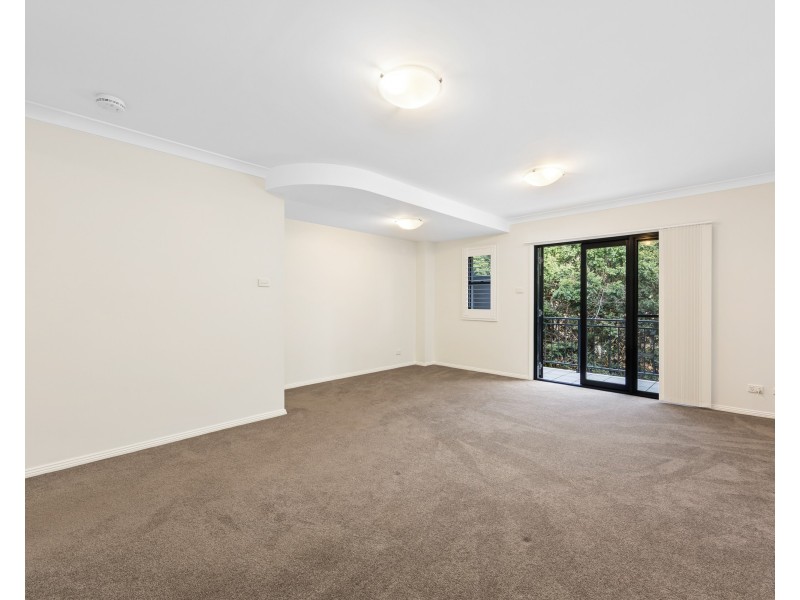 3/7 Broadview Avenue, Gosford NSW 2250