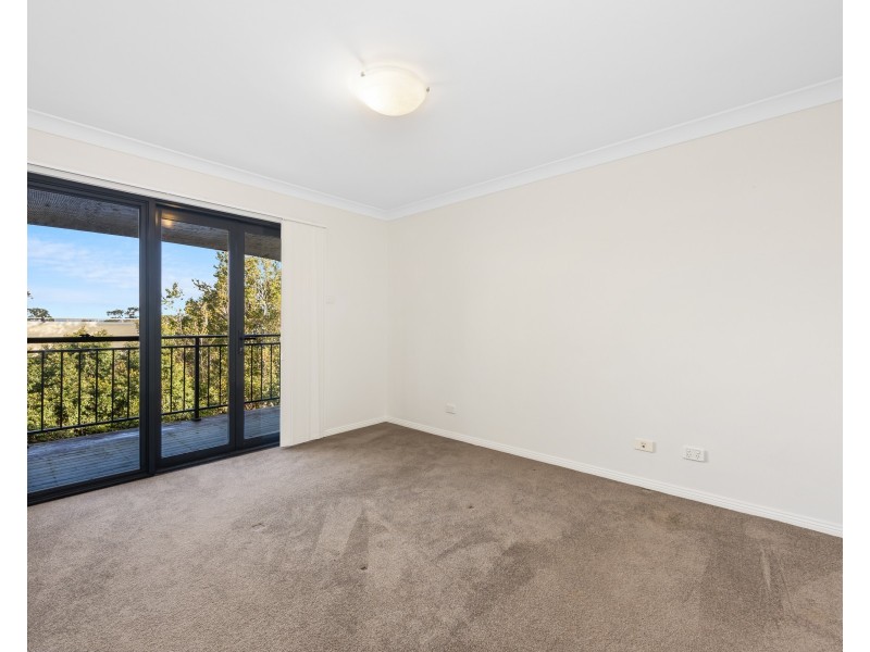 3/7 Broadview Avenue, Gosford NSW 2250