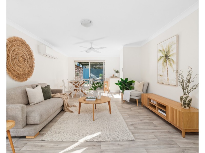 14/7 Lunderston Drive, Narara NSW 2250