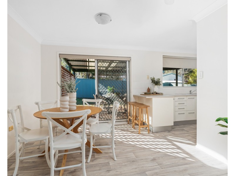 14/7 Lunderston Drive, Narara NSW 2250