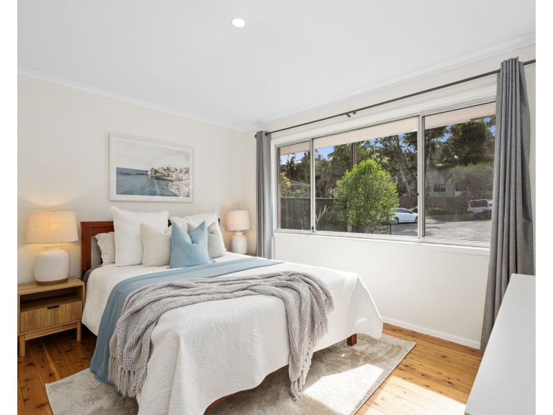 6 Daphne Close, Wyoming NSW 2250