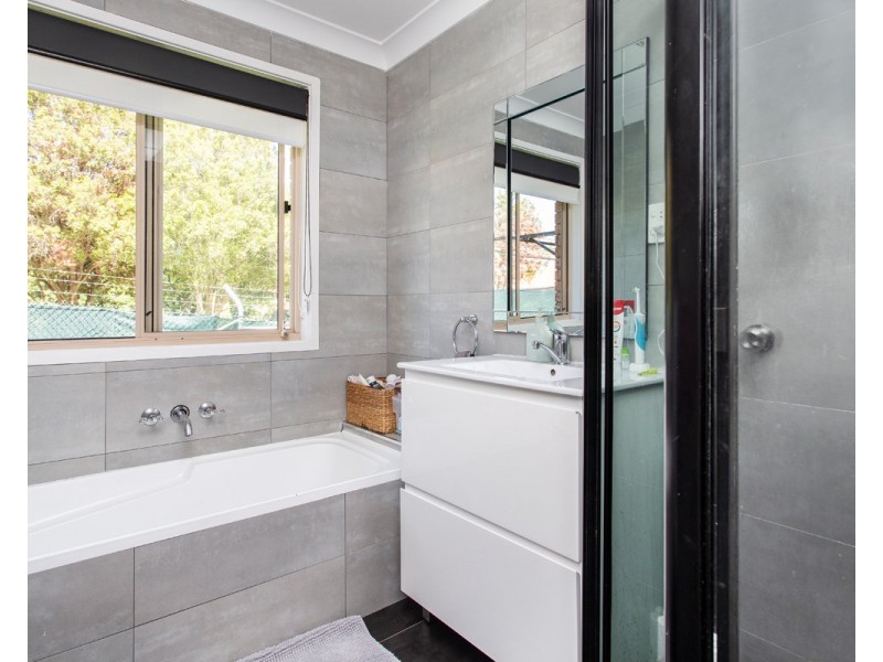 23 Eden Grove, Erina NSW 2250