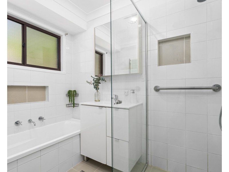 34 Blackbutt Street, Wyoming NSW 2250