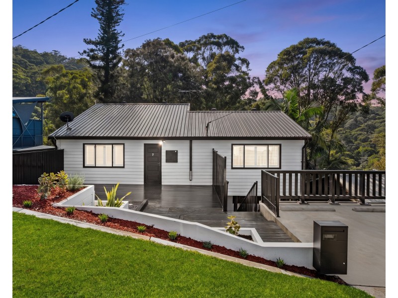 7 Rubie Crescent, East Gosford NSW 2250