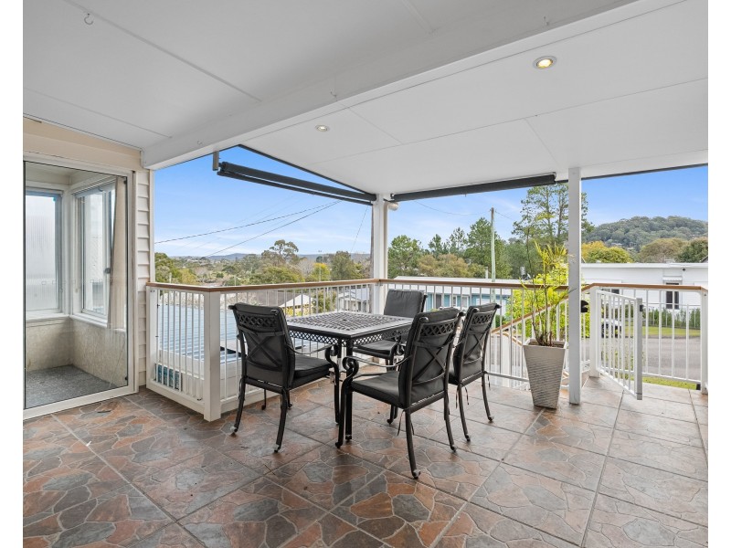 13 Headlam Parade, Springfield NSW 2250