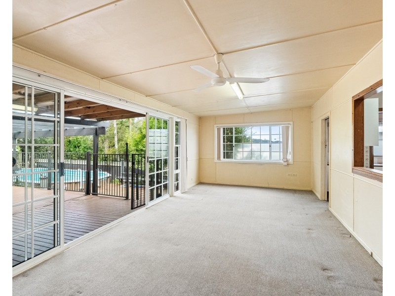 13 Headlam Parade, Springfield NSW 2250