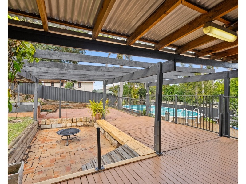 13 Headlam Parade, Springfield NSW 2250