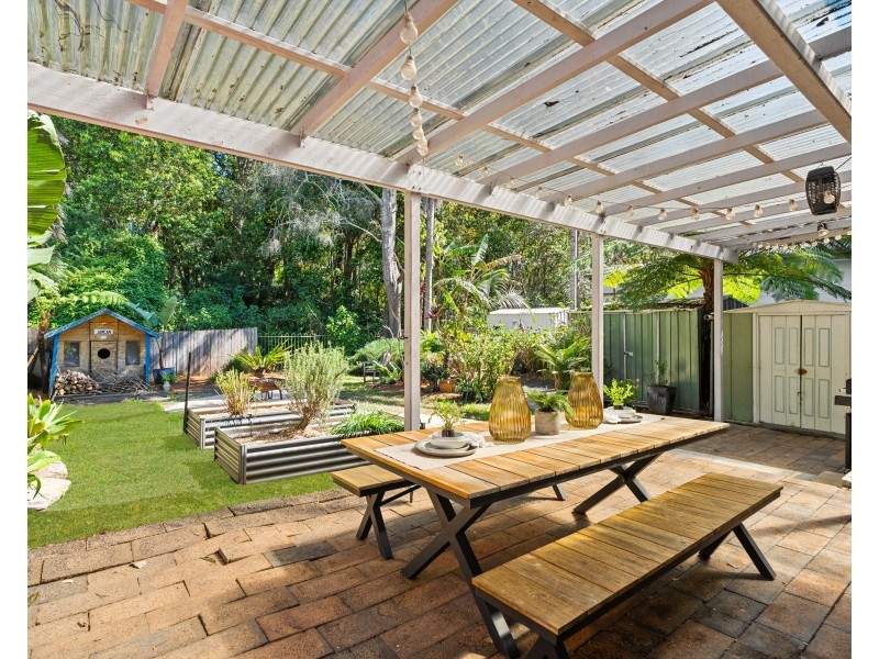 27 Fisher Road, Point Clare NSW 2250