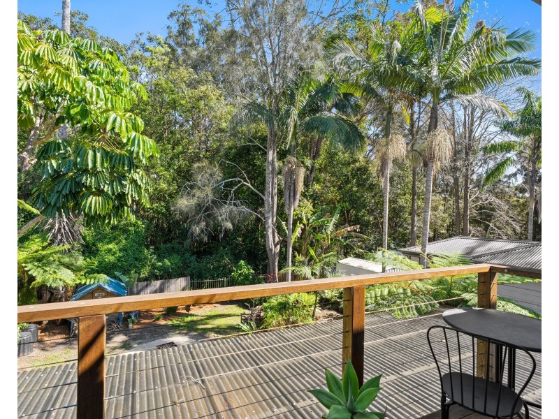 27 Fisher Road, Point Clare NSW 2250