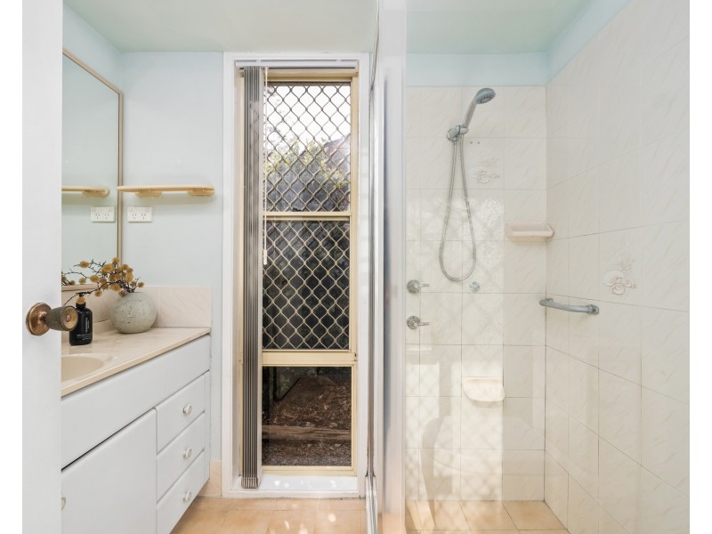 44 Dalgety Crescent, Green Point NSW 2251