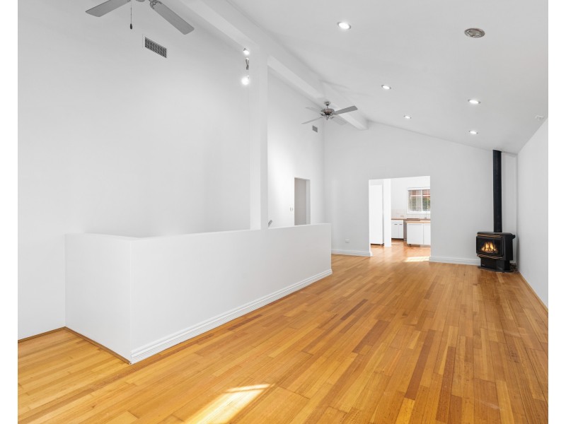 27 River Street, Springfield NSW 2250