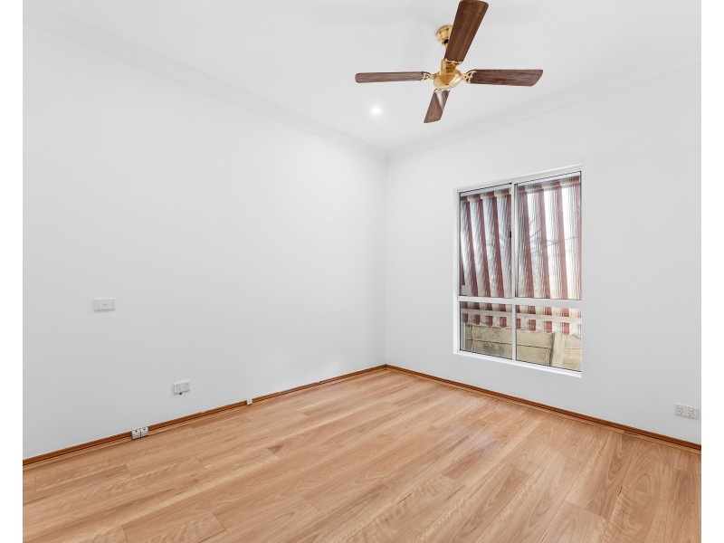 8 Oberton Street, Kincumber NSW 2251