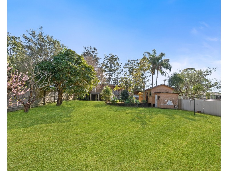 8 Oberton Street, Kincumber NSW 2251