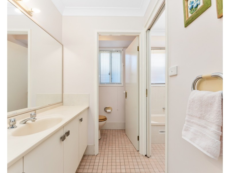 18 Monica Grove, Mardi NSW 2259