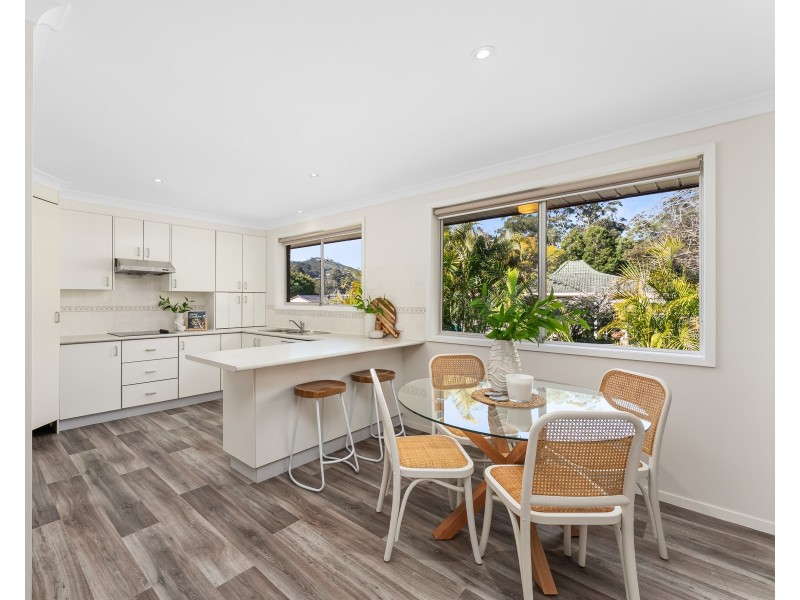 5 Beaumont Avenue, Wyoming NSW 2250