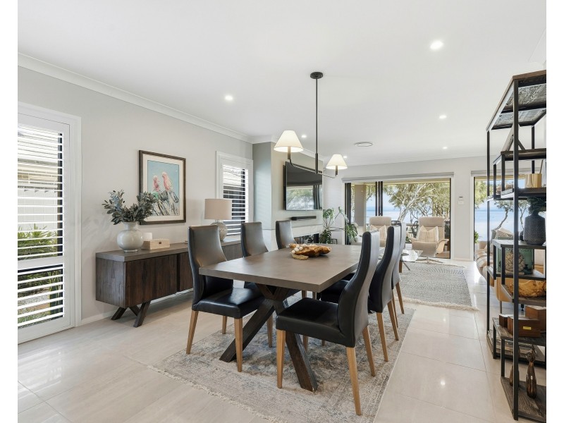 6 Yellawa Close, The Entrance North NSW 2261