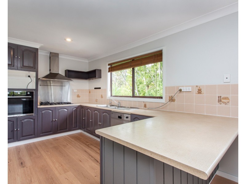 116 Berrys Head Road, Wyoming NSW 2250