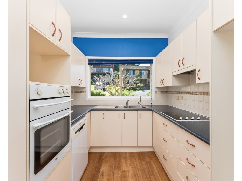 23 Sandstone Crescent, Tascott NSW 2250