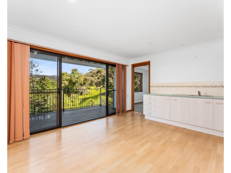 23 Sandstone Crescent, Tascott NSW 2250