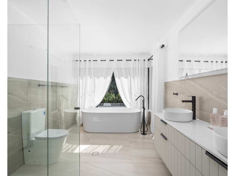 6 Robertson Court, Terrigal NSW 2260