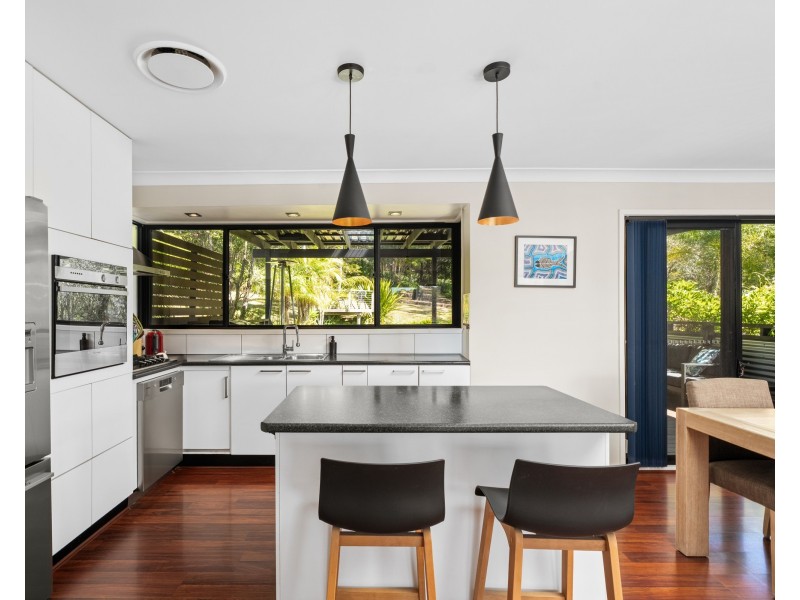 9 Woodview Road, Springfield NSW 2250