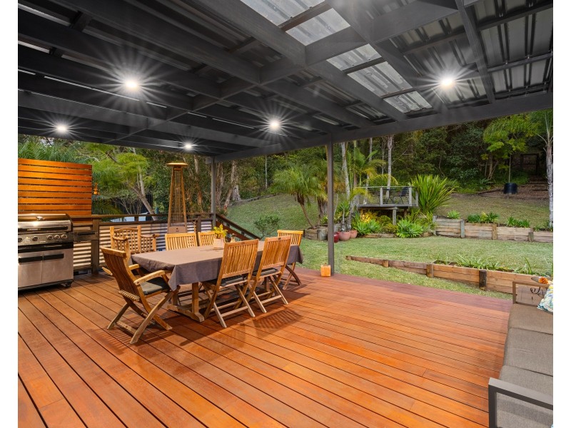 9 Woodview Road, Springfield NSW 2250