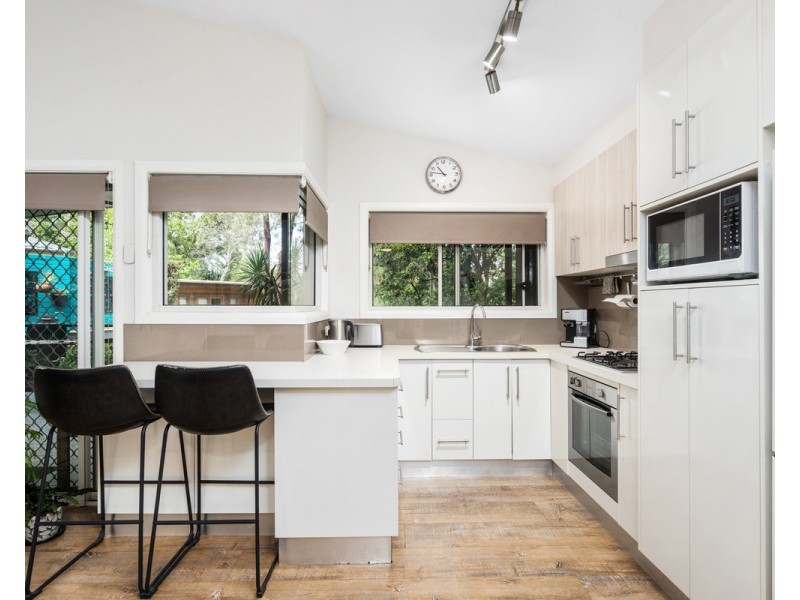 11a Meadow Road, Springfield NSW 2250