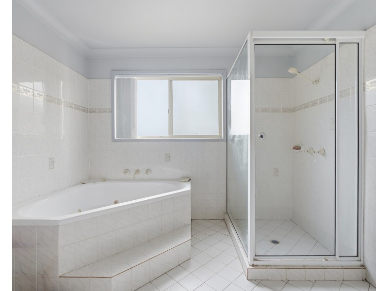 19 Narooma Road, Niagara Park NSW 2250