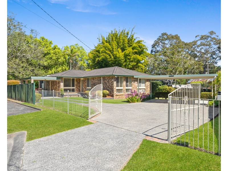8 Bottlebrush Close, Wyoming NSW 2250