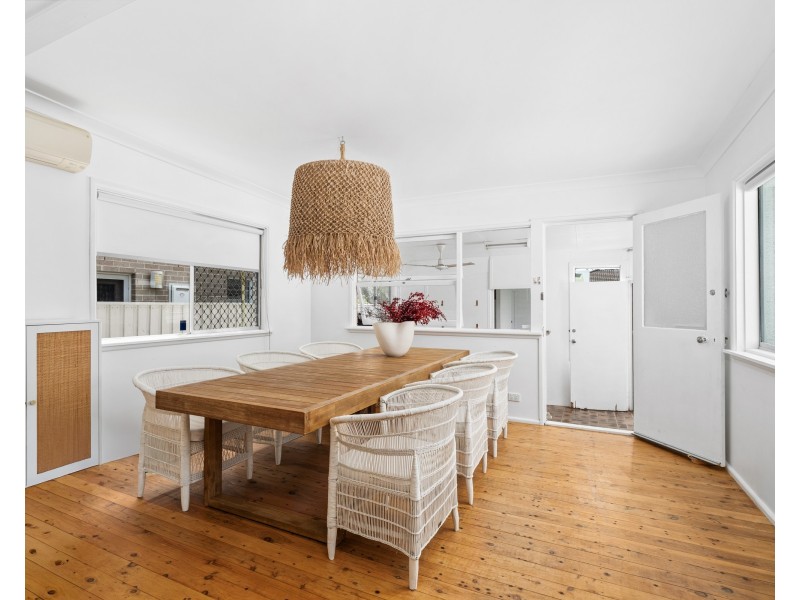 8 Phillip Street, Shelly Beach NSW 2261