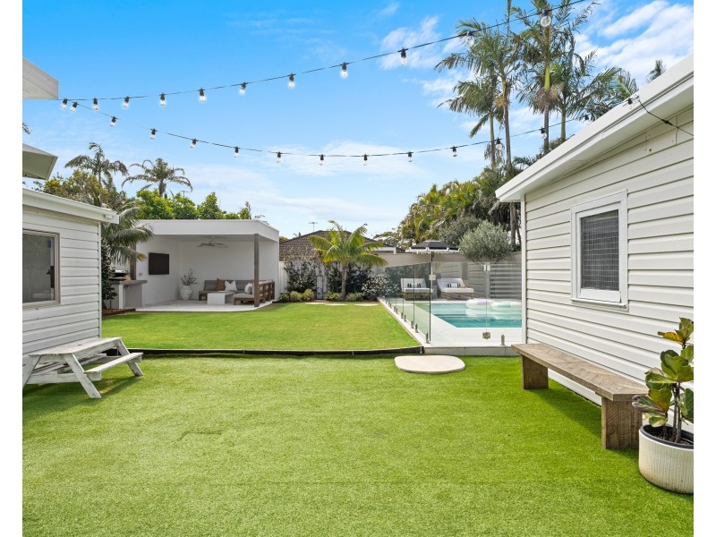 8 Phillip Street, Shelly Beach NSW 2261