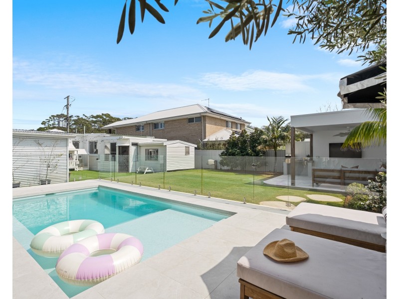 8 Phillip Street, Shelly Beach NSW 2261
