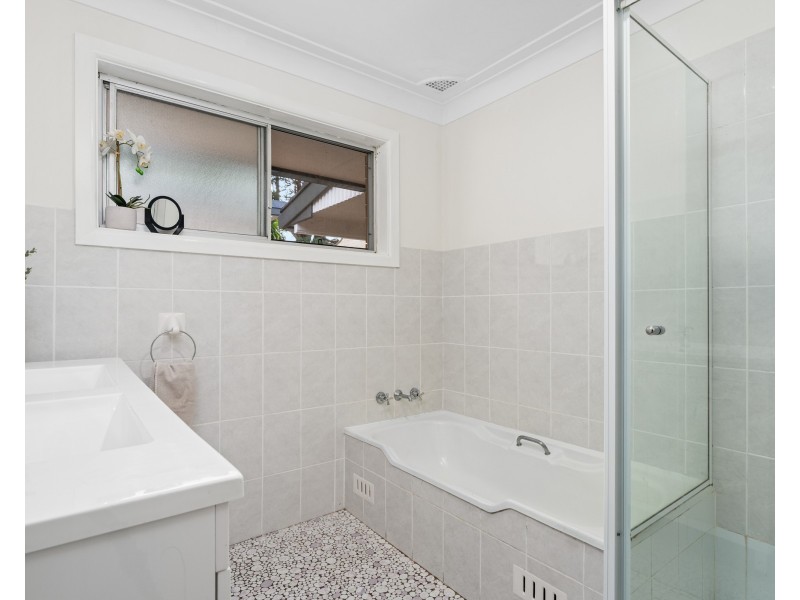 11 Braemar Drive, Wamberal NSW 2260
