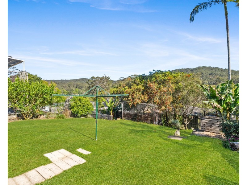 18 Wistaria Street, Wyoming NSW 2250