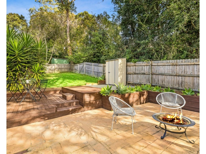 6 Karen Close, Lisarow NSW 2250