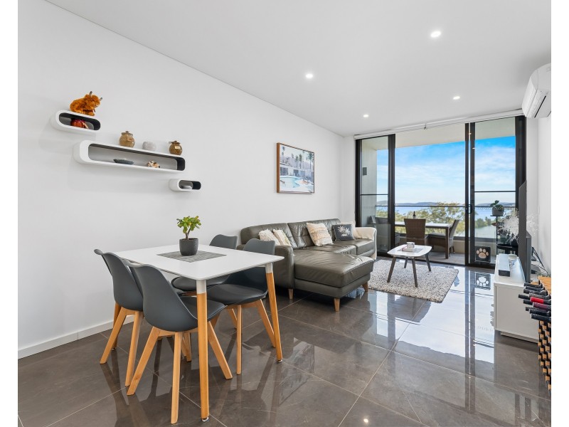 305/2 Wilhelmina Street, Gosford NSW 2250