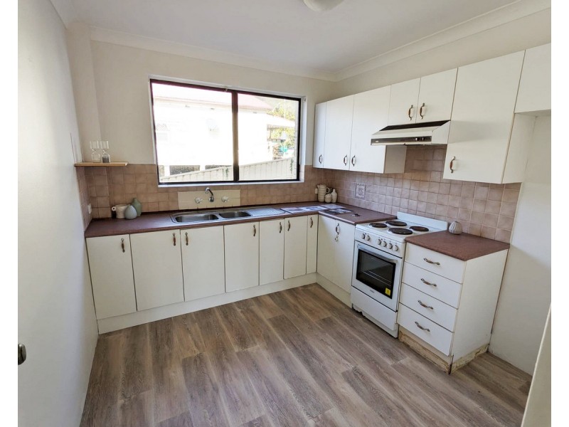 3/57 Holden Street, Gosford NSW 2250